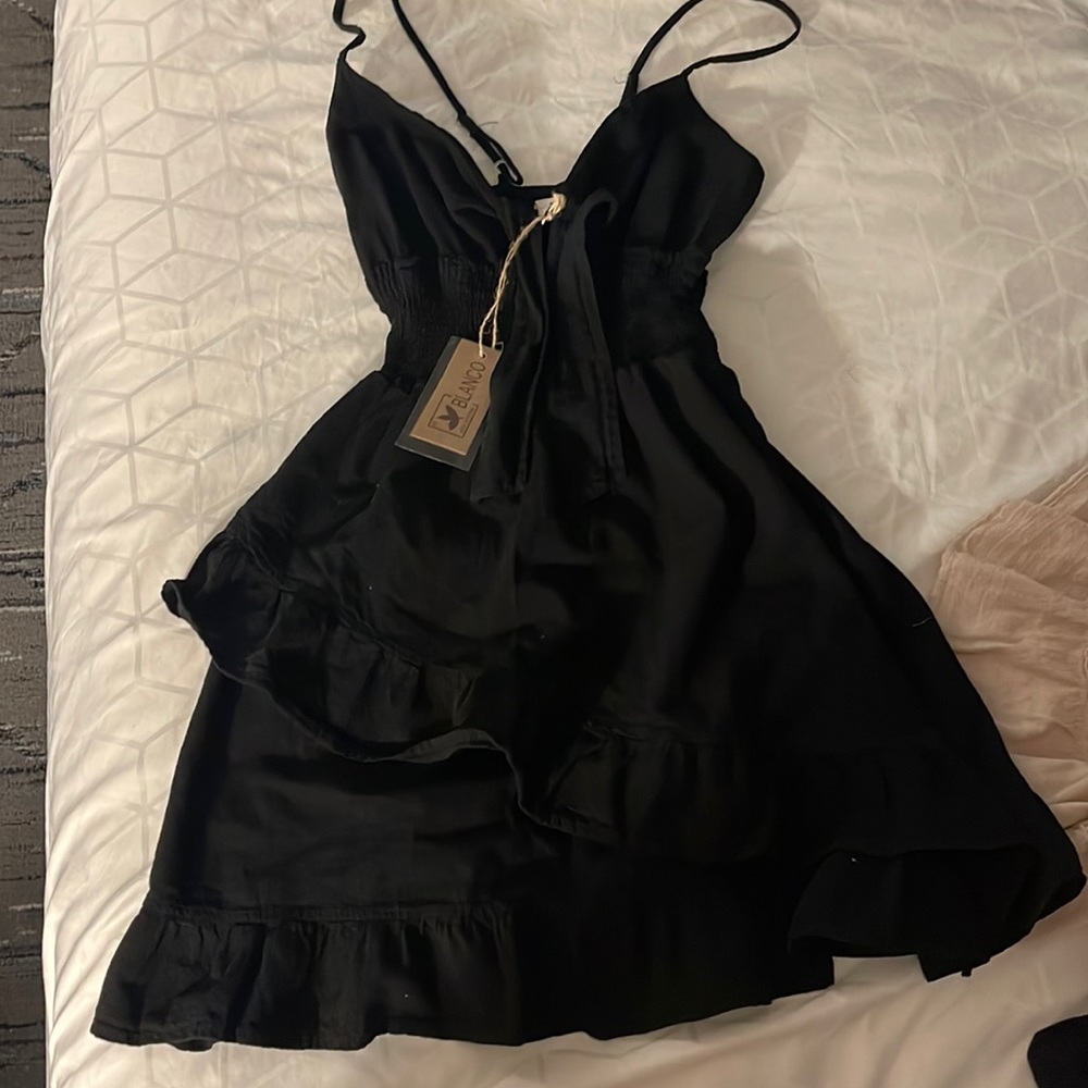 black beach dress